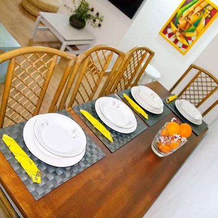Aroura Homes Garden House 2Br 2Ba Free Parking Athena Bagian luar foto
