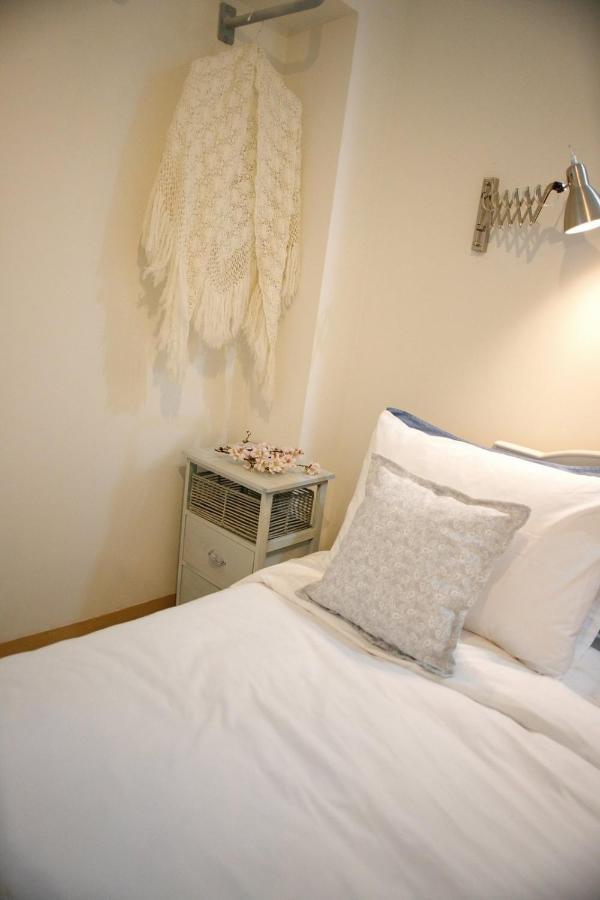 Aroura Homes Garden House 2Br 2Ba Free Parking Athena Bagian luar foto